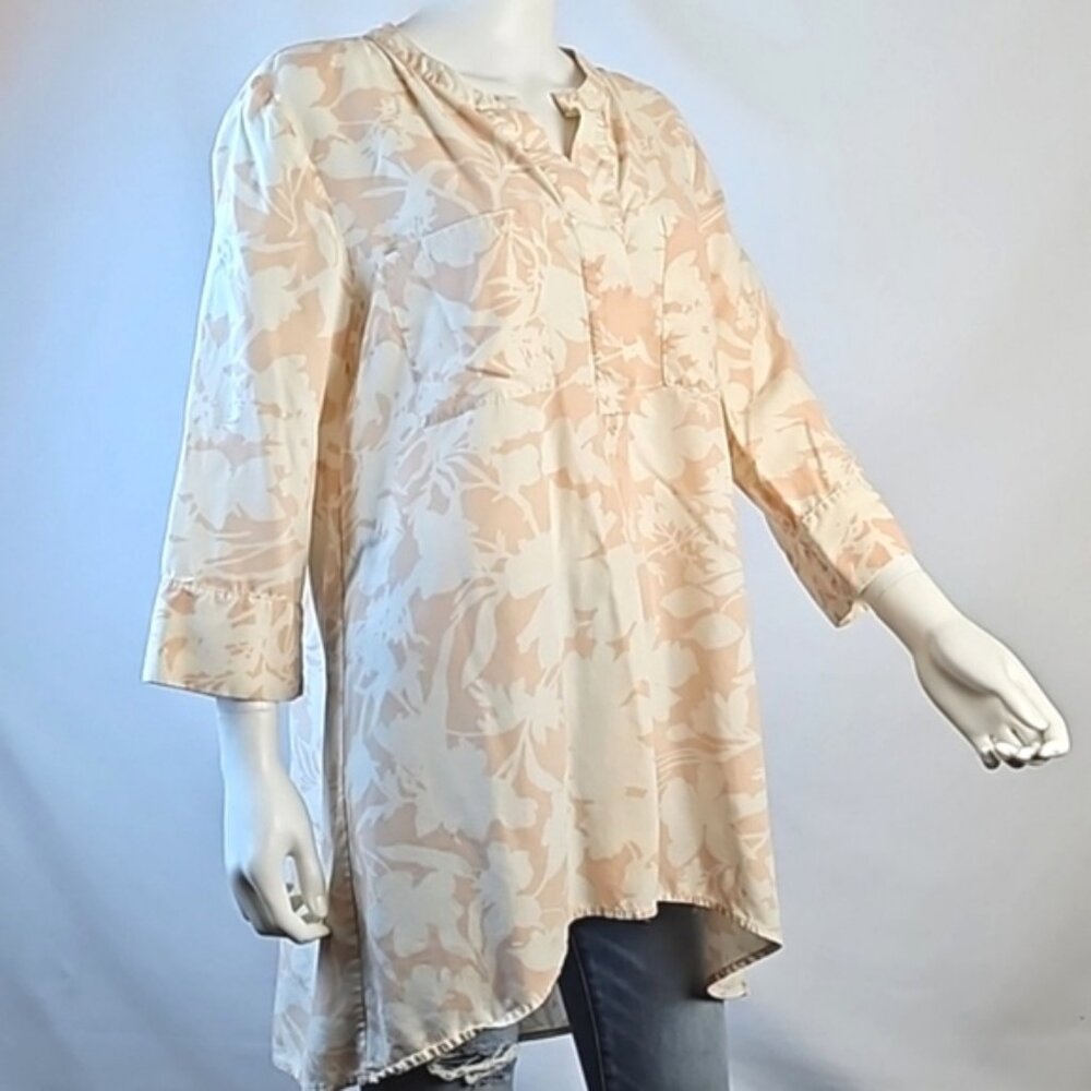 Soft Surroundings Roselyn Blush & Ivory Floral Print 3/4 Sleeve Flowy Tunic Top